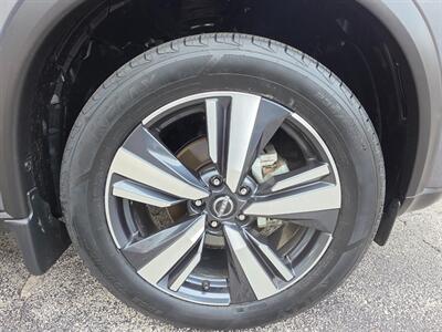 2023 Nissan Rogue SL   - Photo 43 - De Pere, WI 54115