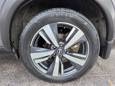 2023 Nissan Rogue SL   - Photo 41 - De Pere, WI 54115