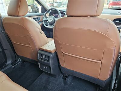 2024 Nissan Rogue Platinum   - Photo 33 - De Pere, WI 54115