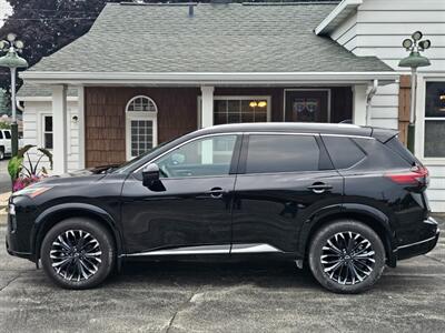 2024 Nissan Rogue Platinum   - Photo 21 - De Pere, WI 54115