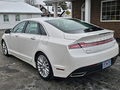 2014 Lincoln MKZ   - Photo 26 - De Pere, WI 54115