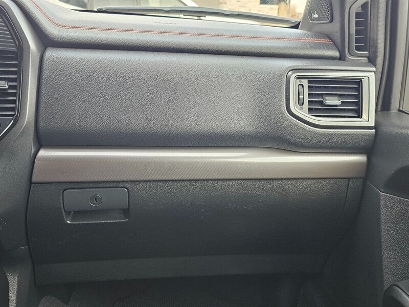 2021 Nissan Titan PRO-4X - Photo 34 - De Pere, WI 54115