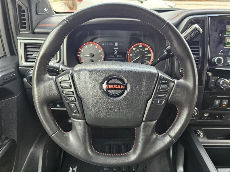 2021 Nissan Titan PRO-4X - Photo 7 - De Pere, WI 54115