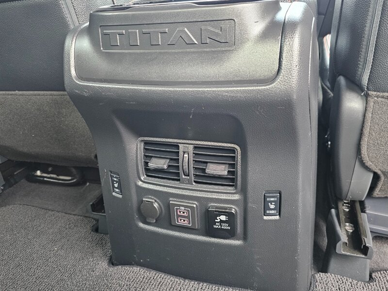 2021 Nissan Titan PRO-4X - Photo 16 - De Pere, WI 54115