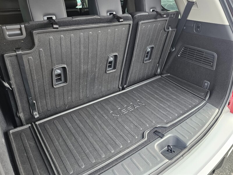 2025 Nissan Pathfinder Platinum - Photo 39 - De Pere, WI 54115