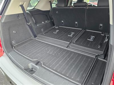 2025 Nissan Pathfinder Platinum - Photo 40 - De Pere, WI 54115