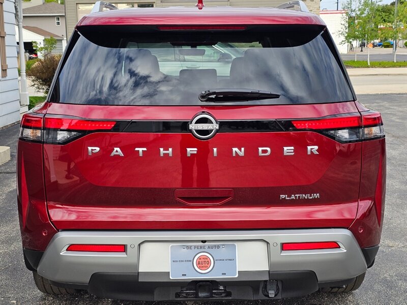 2025 Nissan Pathfinder Platinum - Photo 25 - De Pere, WI 54115