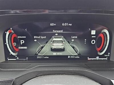 2025 Nissan Pathfinder Platinum - Photo 7 - De Pere, WI 54115