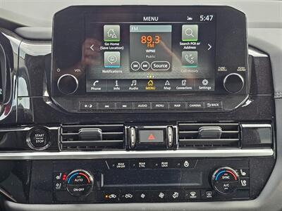 2025 Nissan Pathfinder Platinum - Photo 8 - De Pere, WI 54115