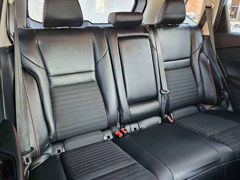 2025 Nissan Rogue Rock Creek - Photo 15 - De Pere, WI 54115