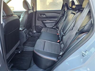 2025 Nissan Rogue Rock Creek - Photo 13 - De Pere, WI 54115