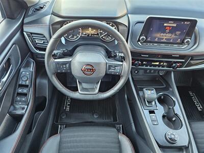2025 Nissan Rogue Rock Creek - Photo 28 - De Pere, WI 54115