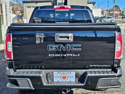 2022 GMC Canyon Denali   - Photo 23 - De Pere, WI 54115