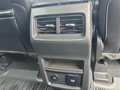 2024 Ford Edge SEL - Photo 15 - De Pere, WI 54115