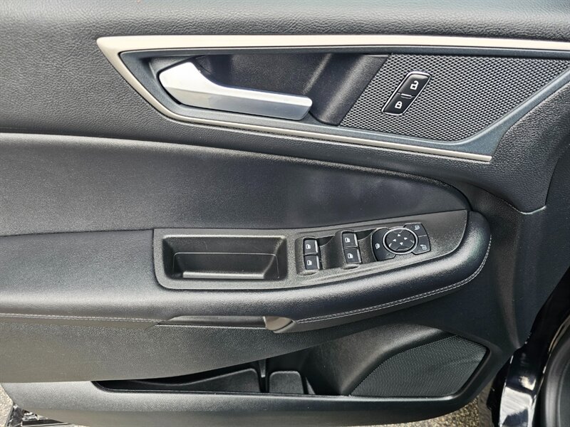 2024 Ford Edge SEL - Photo 19 - De Pere, WI 54115
