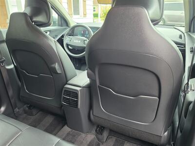 2023 Kia Niro Plug-In Hybrid EX - Photo 33 - De Pere, WI 54115