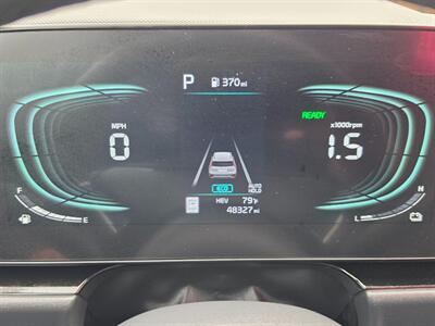 2023 Kia Niro Plug-In Hybrid EX - Photo 8 - De Pere, WI 54115