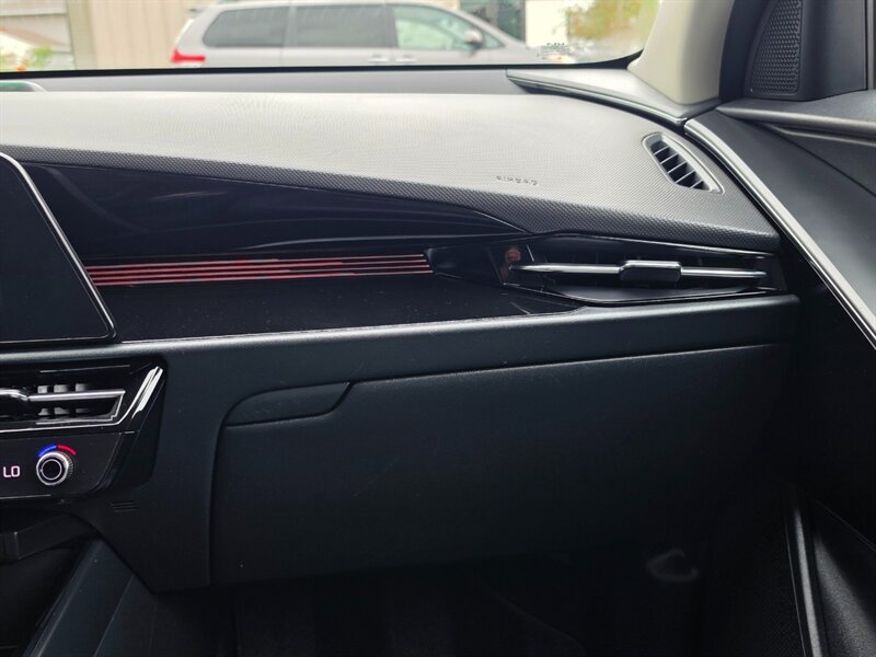 2023 Kia Niro Plug-In Hybrid EX - Photo 32 - De Pere, WI 54115