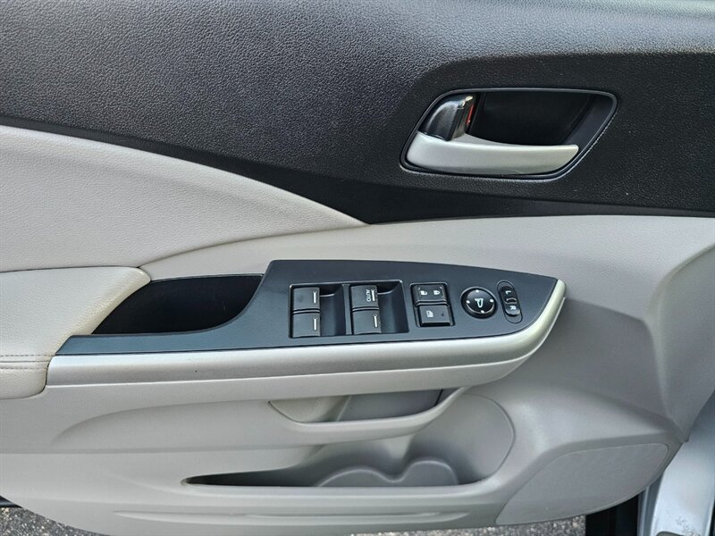 2013 Honda CR-V EX-L - Photo 19 - De Pere, WI 54115