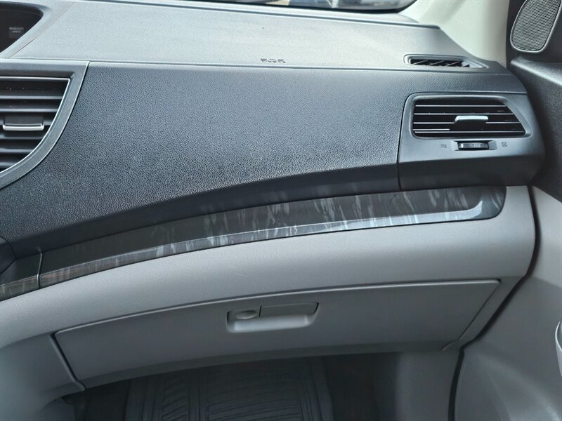 2013 Honda CR-V EX-L - Photo 30 - De Pere, WI 54115