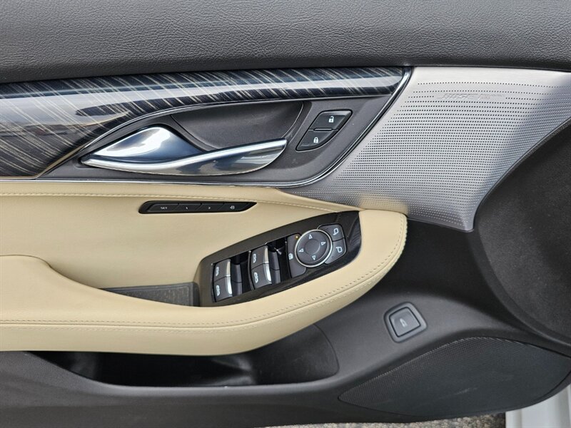 2022 Cadillac CT5 Premium Luxury - Photo 19 - De Pere, WI 54115