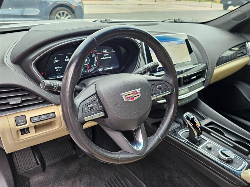 2022 Cadillac CT5 Premium Luxury - Photo 27 - De Pere, WI 54115