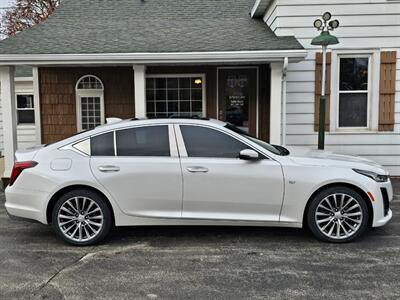 2022 Cadillac CT5 Premium Luxury - Photo 2 - De Pere, WI 54115