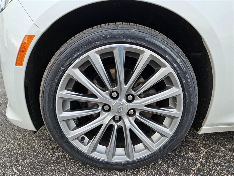 2022 Cadillac CT5 Premium Luxury - Photo 40 - De Pere, WI 54115