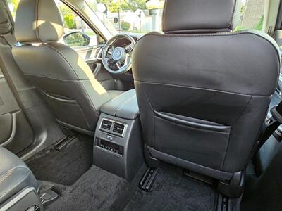 2025 Mazda CX-90 Plug-in Hybrid Premium   - Photo 36 - De Pere, WI 54115