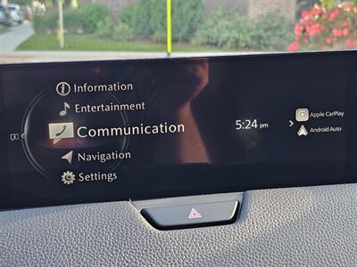 2025 Mazda CX-90 Plug-in Hybrid Premium   - Photo 32 - De Pere, WI 54115