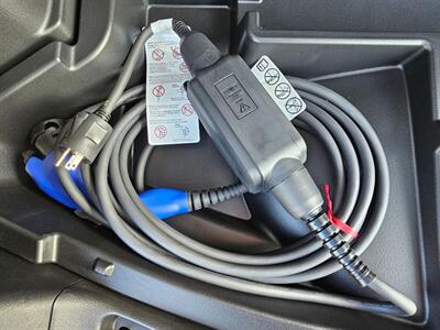 2025 Mazda CX-90 Plug-in Hybrid Premium   - Photo 44 - De Pere, WI 54115