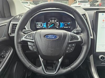 2022 Ford Edge SEL   - Photo 6 - De Pere, WI 54115