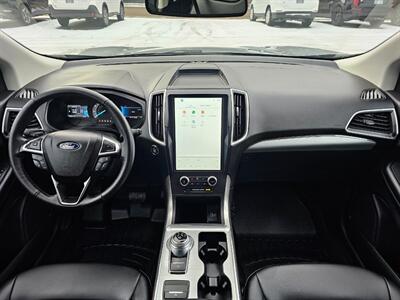 2022 Ford Edge SEL   - Photo 4 - De Pere, WI 54115