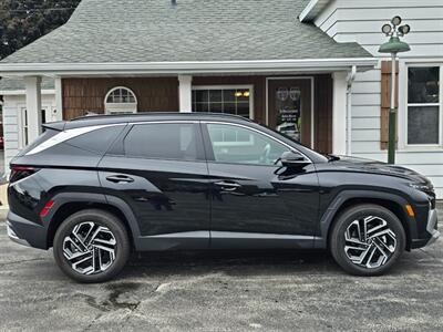 2025 Hyundai Tucson Limited   - Photo 2 - De Pere, WI 54115