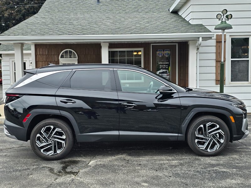 2025 Hyundai Tucson Limited  