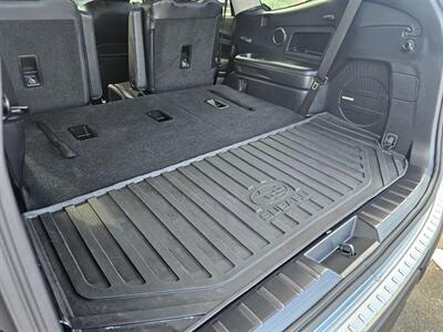 2023 Subaru Ascent Limited   - Photo 38 - De Pere, WI 54115