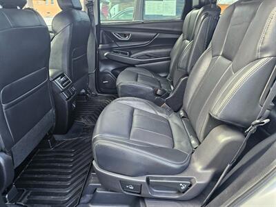 2023 Subaru Ascent Limited   - Photo 14 - De Pere, WI 54115
