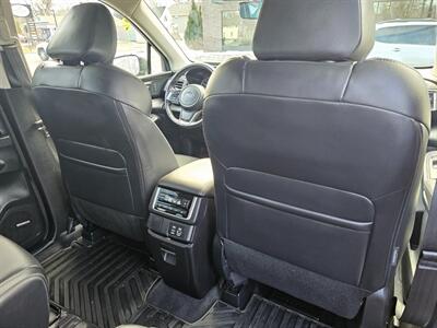 2023 Subaru Ascent Limited   - Photo 33 - De Pere, WI 54115