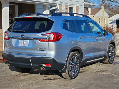 2023 Subaru Ascent Limited   - Photo 23 - De Pere, WI 54115