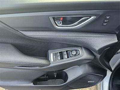 2023 Subaru Ascent Limited   - Photo 19 - De Pere, WI 54115