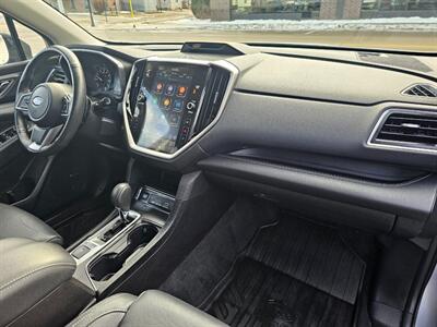2023 Subaru Ascent Limited   - Photo 12 - De Pere, WI 54115
