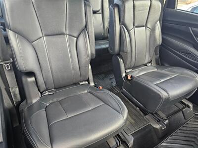 2023 Subaru Ascent Limited   - Photo 34 - De Pere, WI 54115