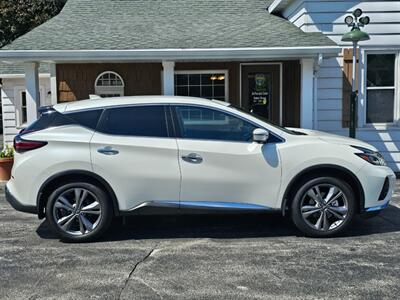 2023 Nissan Murano Platinum   - Photo 2 - De Pere, WI 54115