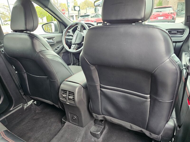 2023 Ford Escape ST-Line - Photo 14 - De Pere, WI 54115
