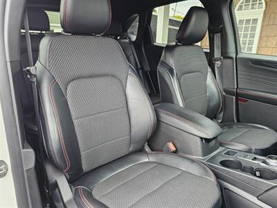 2023 Ford Escape ST-Line - Photo 13 - De Pere, WI 54115
