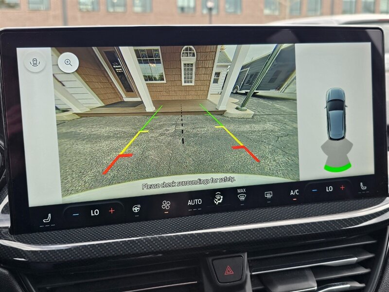 2023 Ford Escape ST-Line - Photo 9 - De Pere, WI 54115