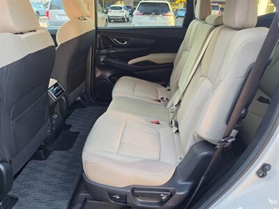 2025 Subaru Ascent Premium - Photo 13 - De Pere, WI 54115