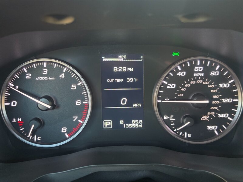 2025 Subaru Ascent Premium - Photo 6 - De Pere, WI 54115