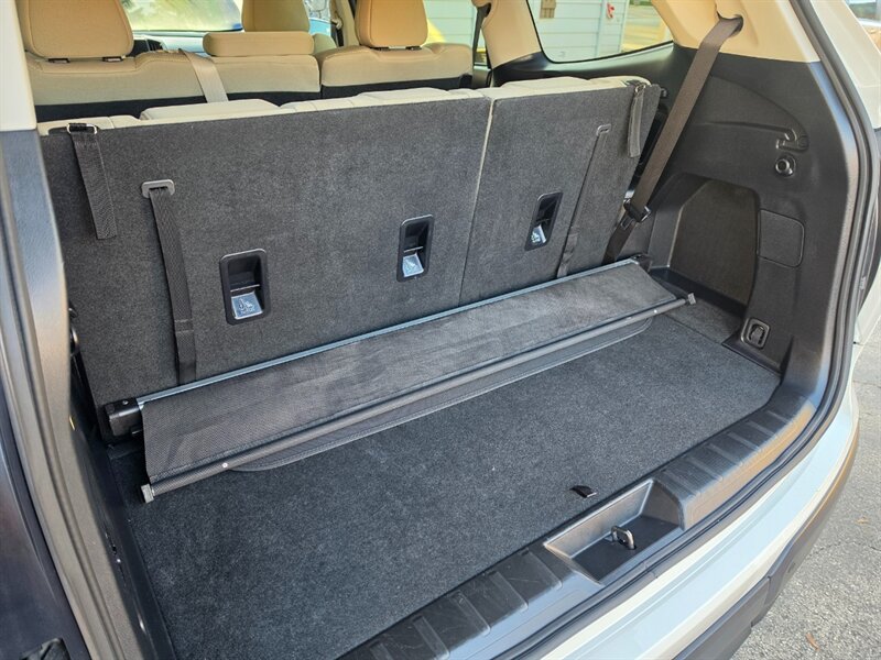 2025 Subaru Ascent Premium - Photo 32 - De Pere, WI 54115