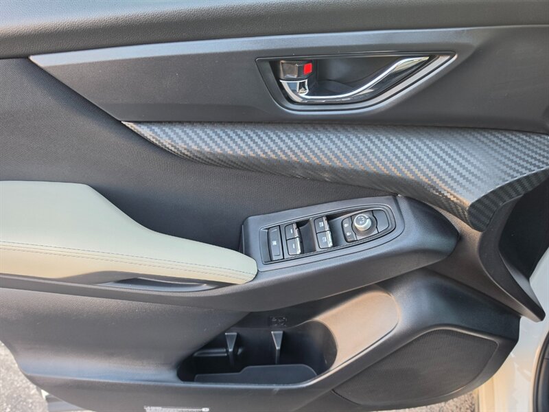 2025 Subaru Ascent Premium - Photo 19 - De Pere, WI 54115